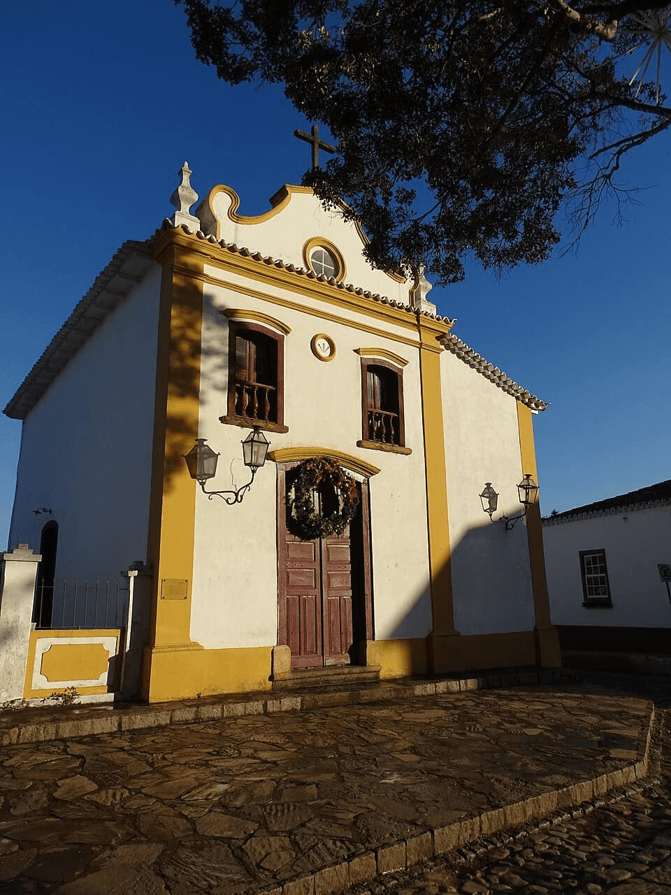 Paisagem da rota Estrada Real: Ouro Preto a Tiradentes, Estrada Real.