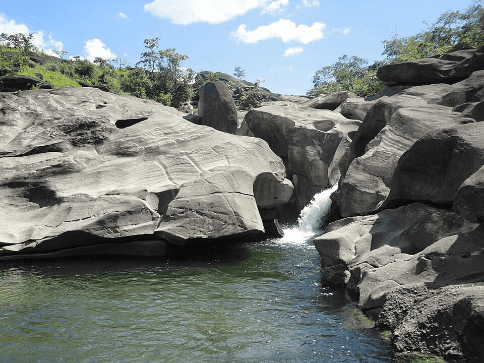 Paisagem da rota Alto Paraíso a São Jorge, Chapada dos Veadeiros.